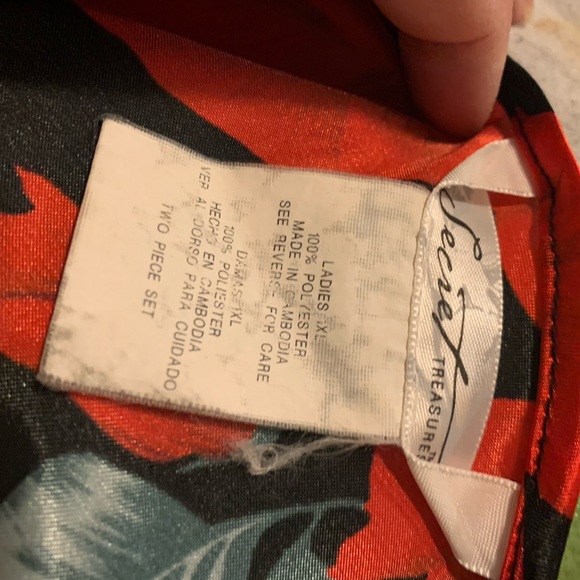 Secret Treasures 1X Satin Slip Dress Red Roses Black Y2K Vintage - Picture 5 of 5